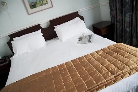 Hotel The Queens