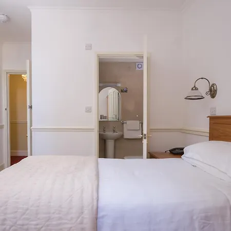 The Queens 3* Penzance